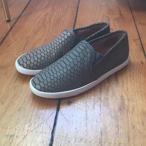 Joie • Kidmore Flint Snake Embossed Slip On Shoes
